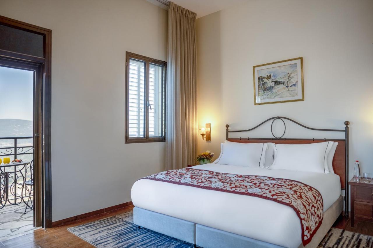 Ruth Safed By Dan Hotels Bagian luar foto